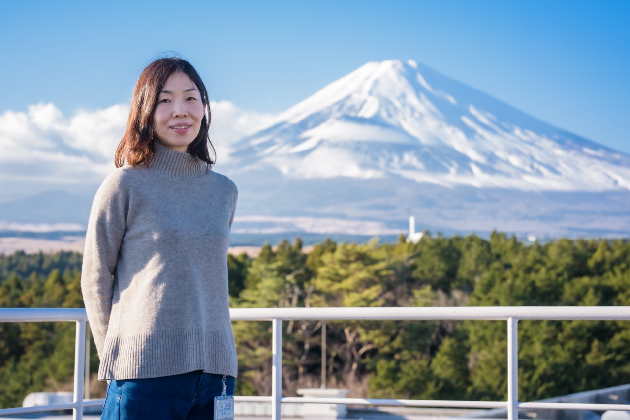 本インタビューに回答する社員