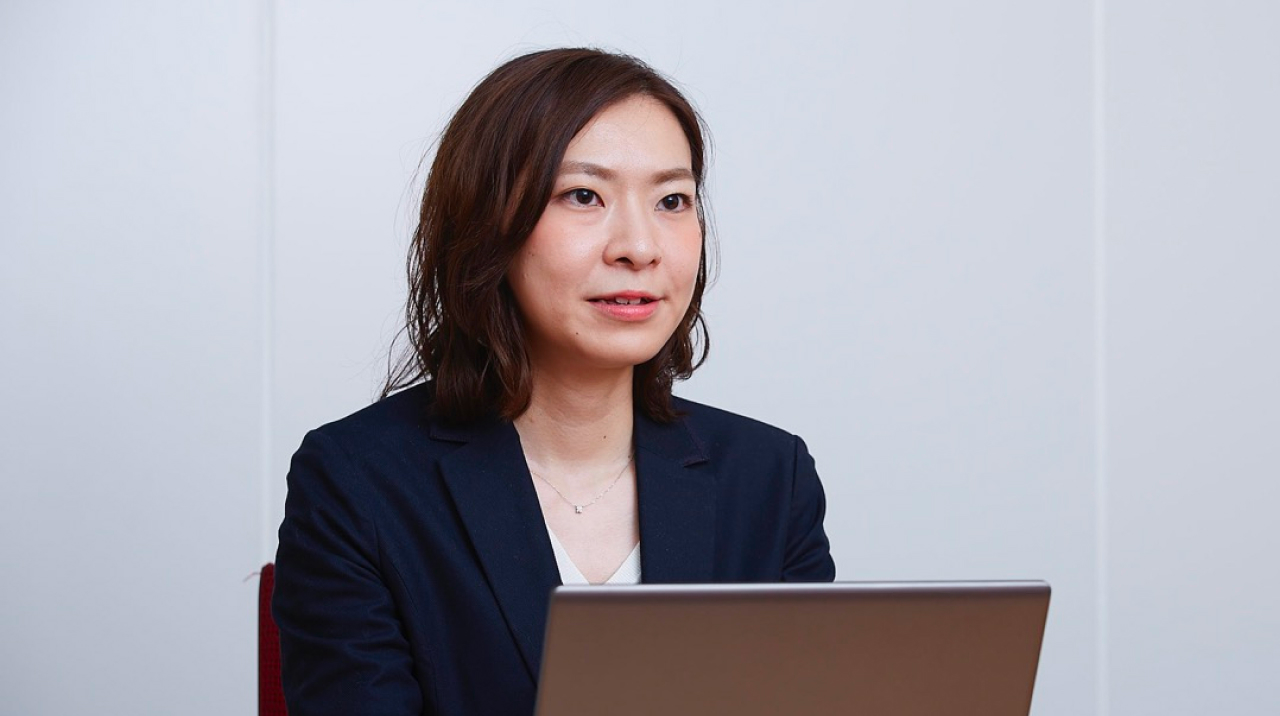 本インタビューに回答する社員