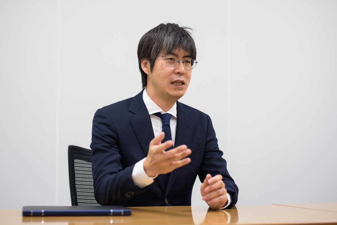 本インタビューに回答する社員