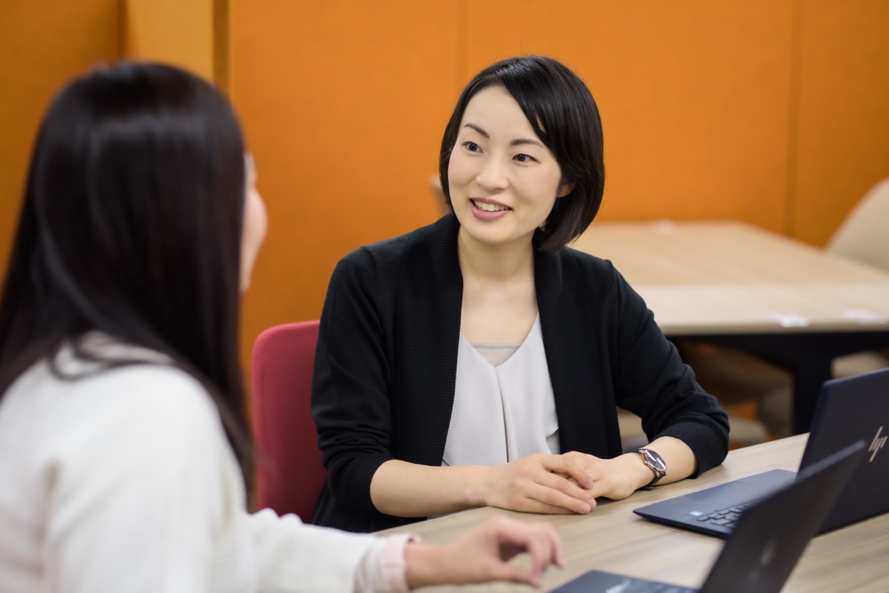 本インタビューに回答する社員