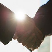 ロシュ社との戦略的提携