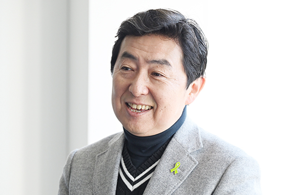 笠井信輔さん